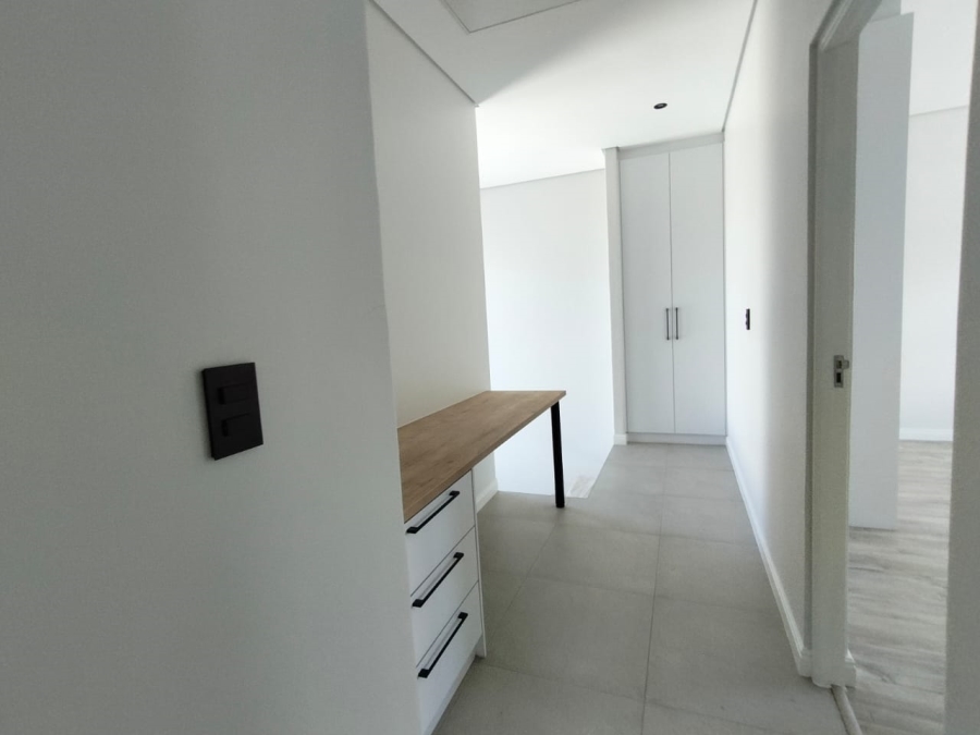 4 Bedroom Property for Sale in Sandown Western Cape